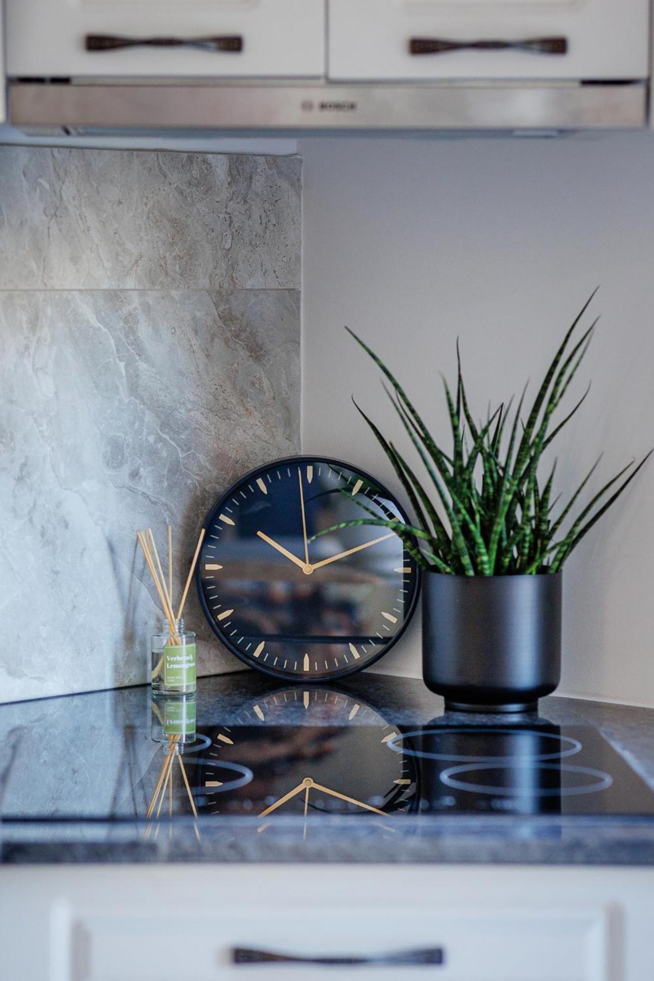 בוקרשט The Corner Luxe Apartment מראה חיצוני תמונה