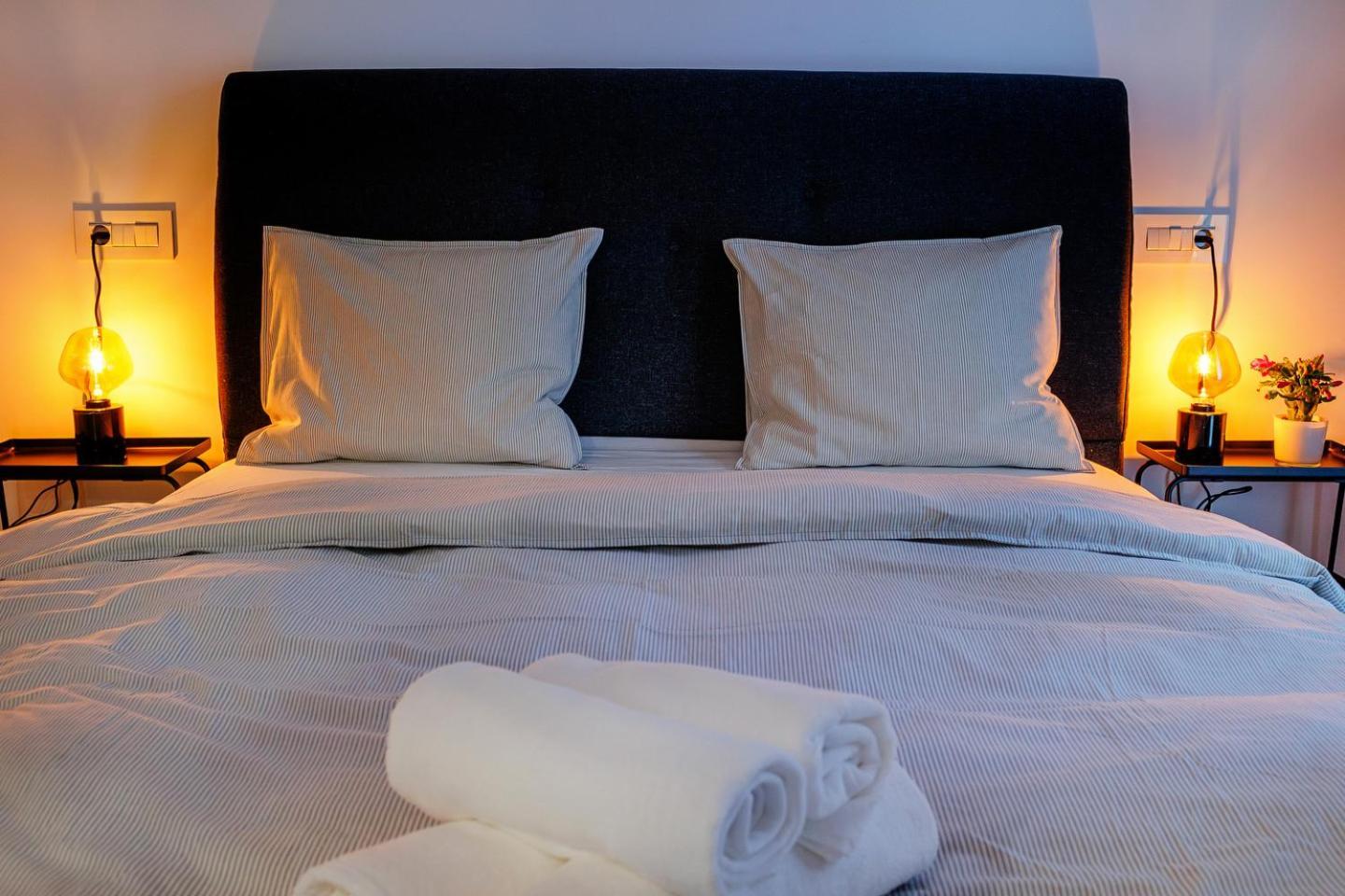 בוקרשט The Corner Luxe Apartment מראה חיצוני תמונה