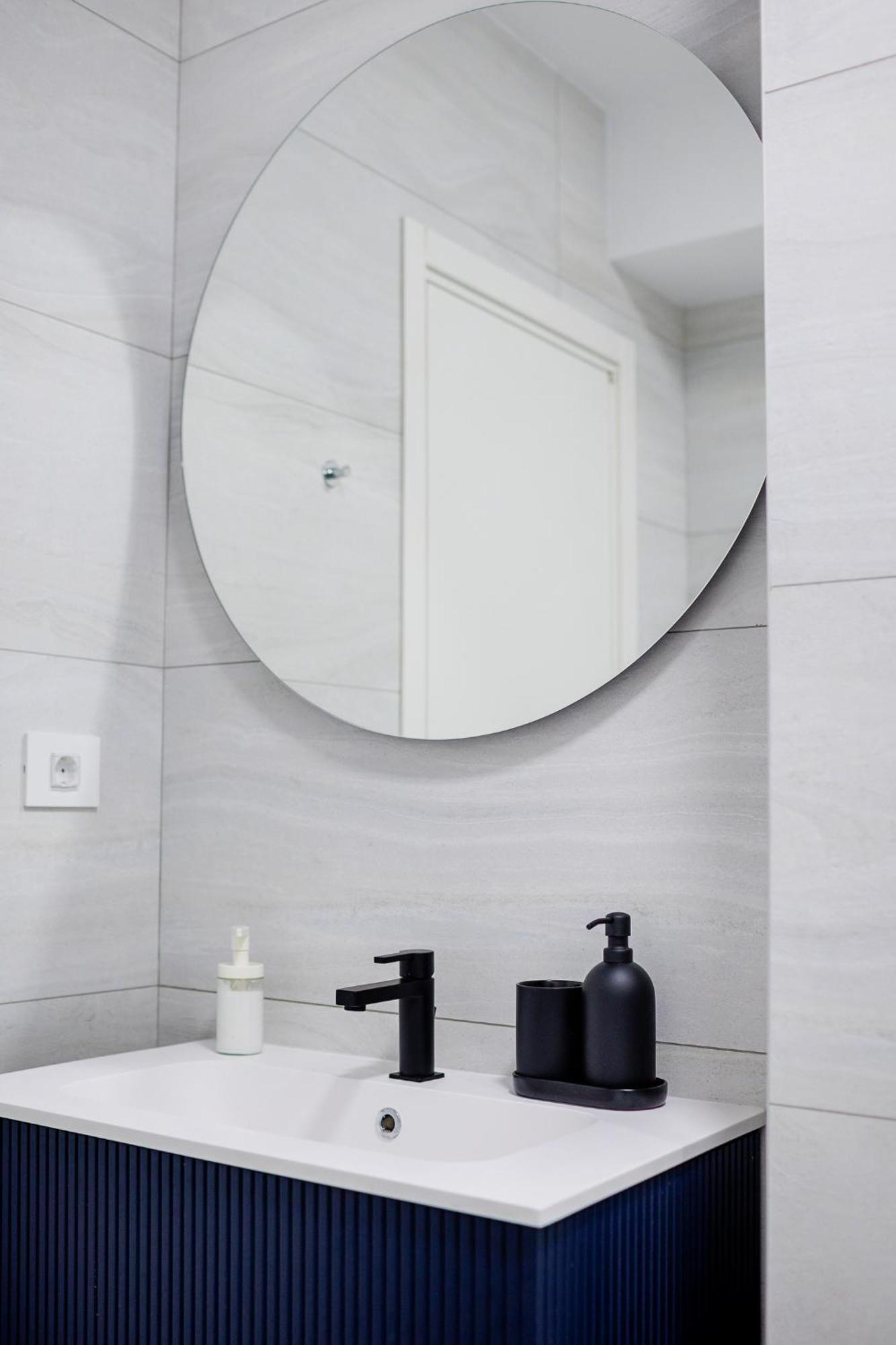 בוקרשט The Corner Luxe Apartment מראה חיצוני תמונה
